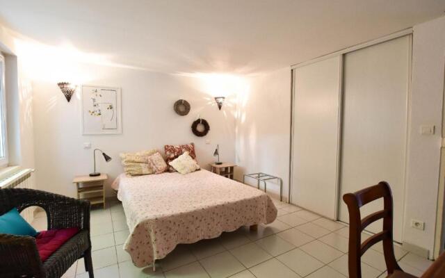 Moulin Rose - Location avec jardin et parking