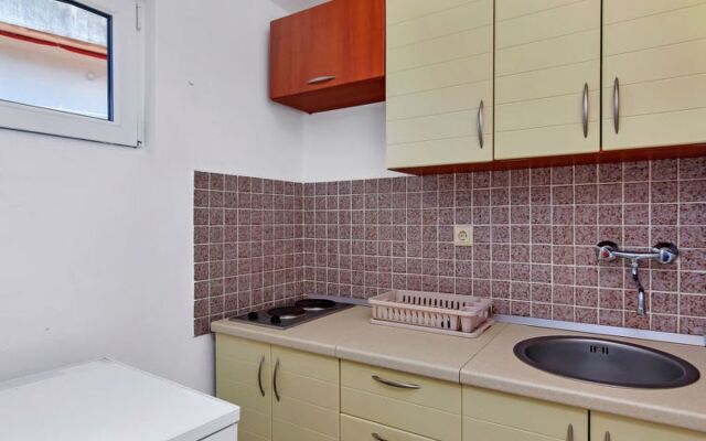 Apartment Cico Hvar/Pokrivenik 40602