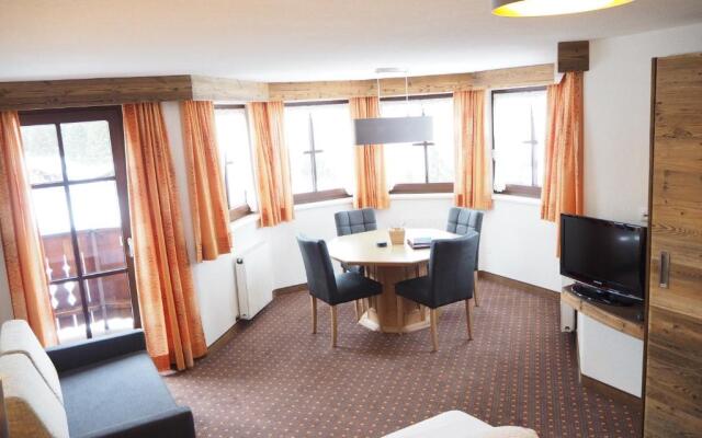 Apartpension Almhof und Reithof Pitztal