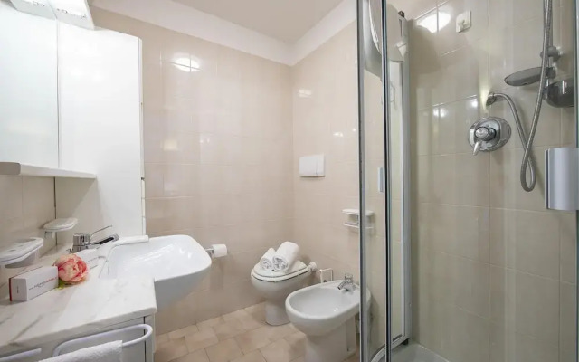 Bram La Fam 32 few Steps From Skiing