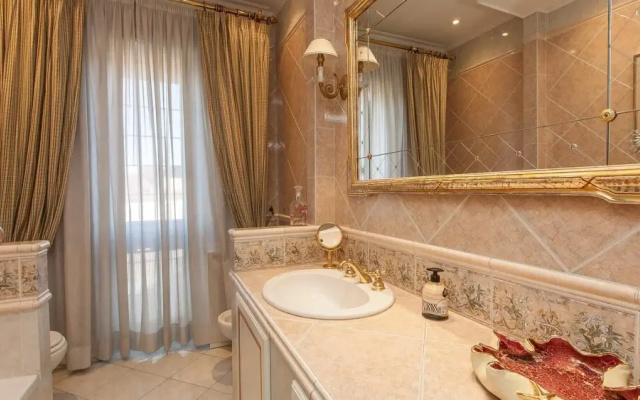Rental in Rome Aurelia Montana Luxury Apartment