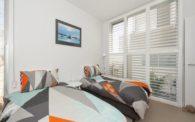 Seas the Day, 41B Ocean Avenue