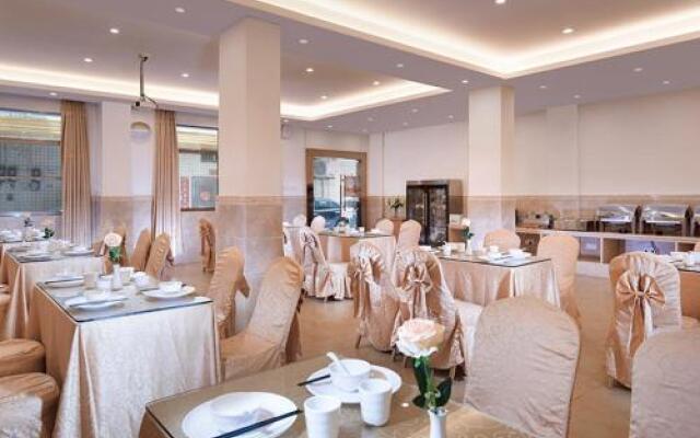 Vienna Hotel Qingyuan Yingde Guangming Road