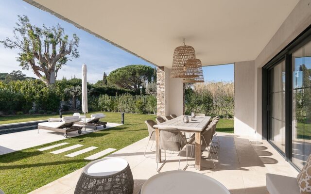 Villa Azalea by The Pearls Collection