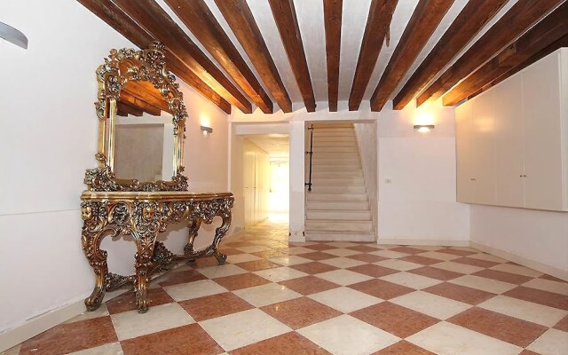 City Apartments - Manin