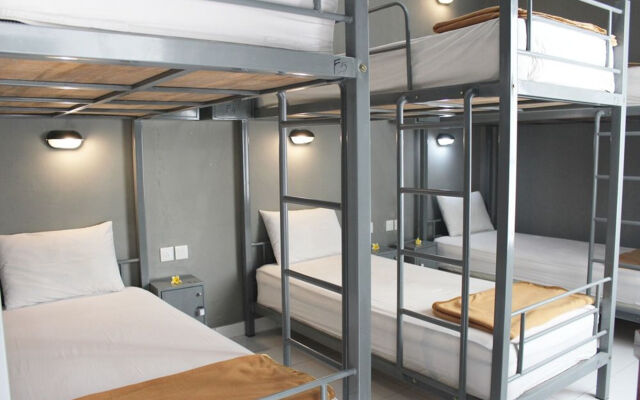 Kuta Beach Hostel