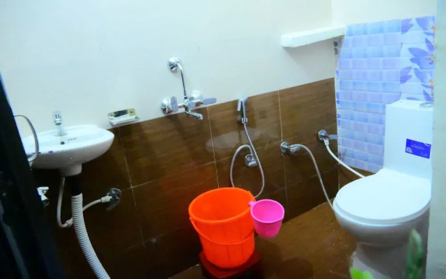 Shraddha Guest House