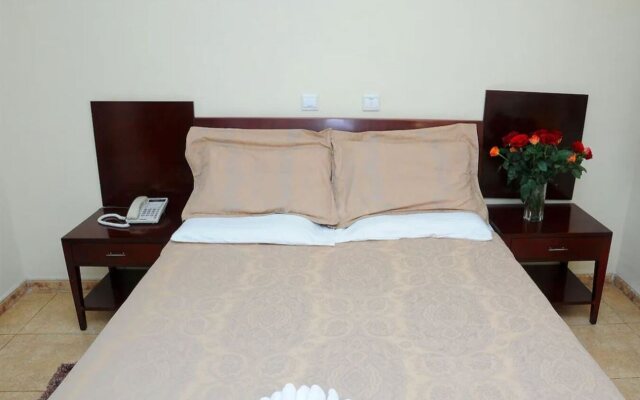 Baks Hotel Apartment