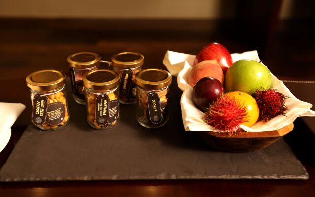 Pullman New Delhi Aerocity Hotel