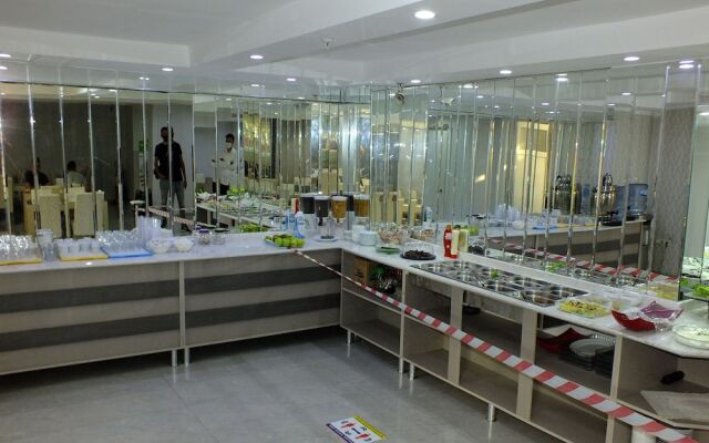 Kardelen Hotel