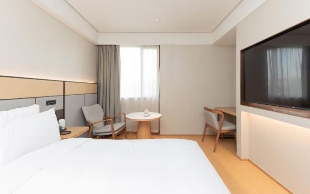Ji Hotel Shanghai Xinzhuang Humin Road