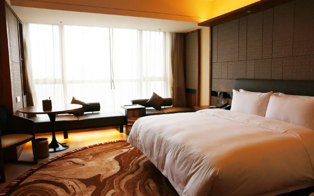 Howard Johnson Hot Spring Resort Anshun