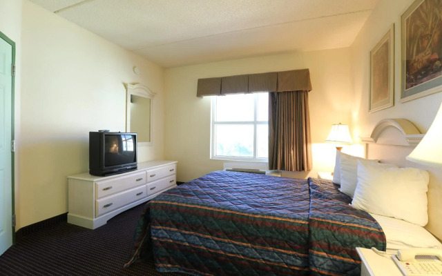 Allure Suites
