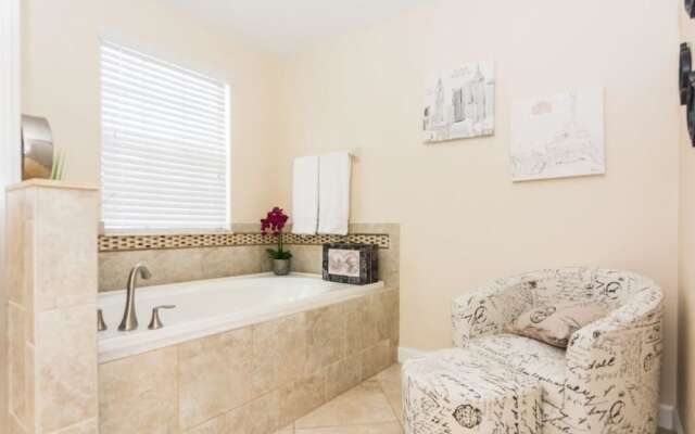 Amazing Vacation CG1457 - 6 Br Home