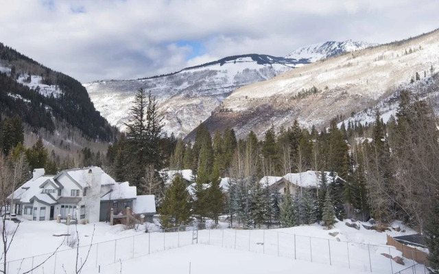 Timberfalls 1905 3 Bedroom Condo by RedAwning