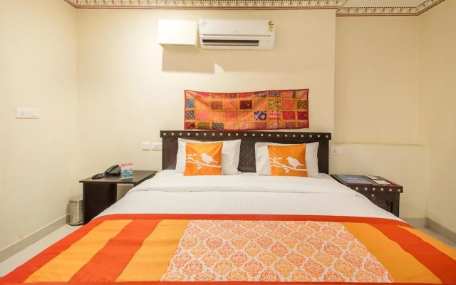 OYO 838 Hotel SuryaGarh
