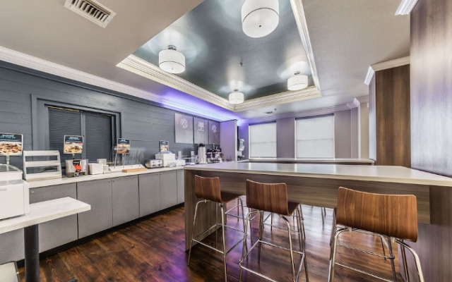 Spark By Hilton Lafayette South