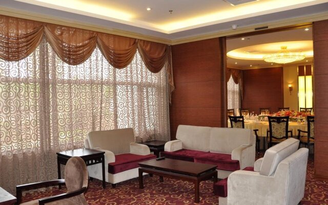 Dian Chi Hotel