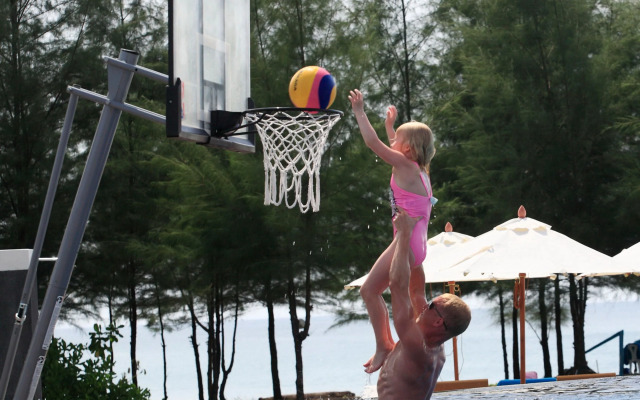 Splash Beach Resort