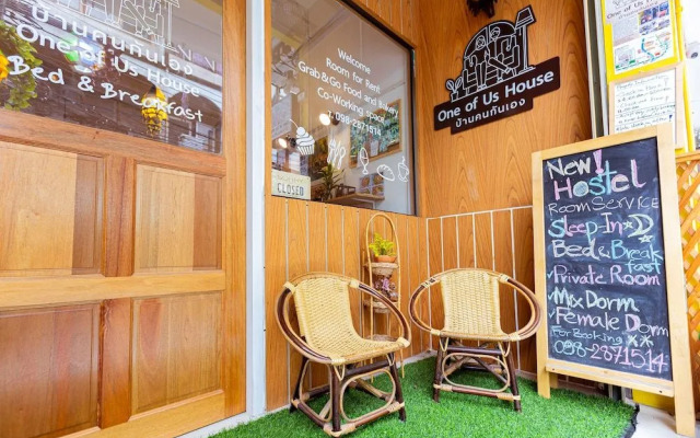 One of Us House - Hostel