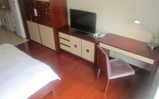City Center Boutique Apartment Hotel (Shanghai Nanjing West Road)