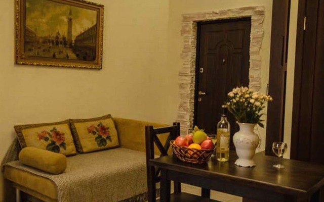 Мини-отель Glove House