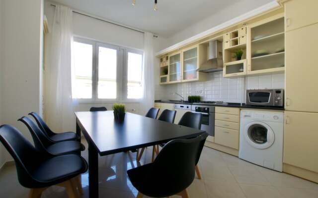 Standard Apartment by Hi5 - Tátra street
