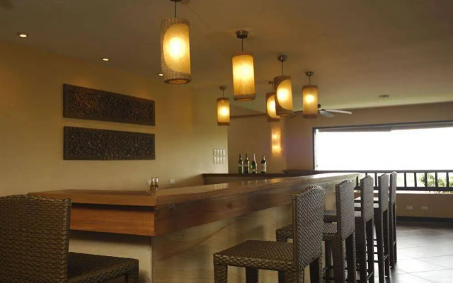 Loft @ Alta Vista De Boracay