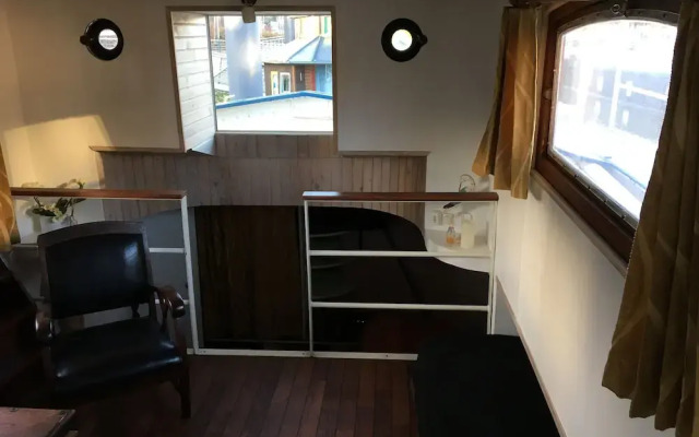 Boat For Guest