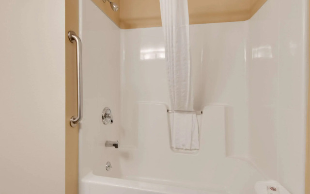 Comfort Inn Airport