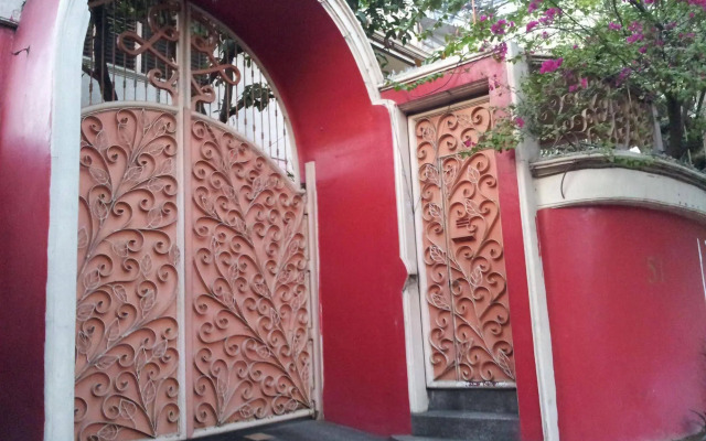 La Residencia Luzviminda Pensionne