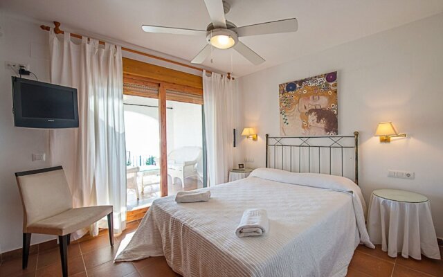 Villa 4 Bedrooms With Pool Wifi And Sea Views 104965
