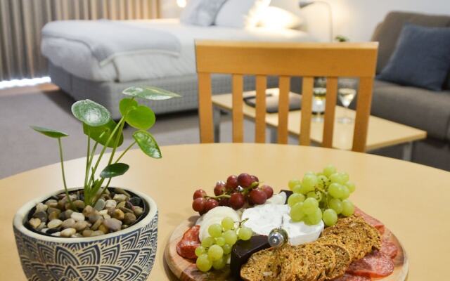 Mansfield Apartments