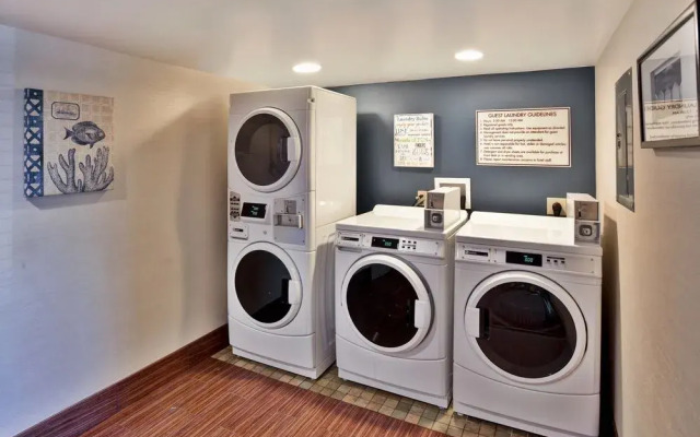 Ramada Seekonk/Providence Area
