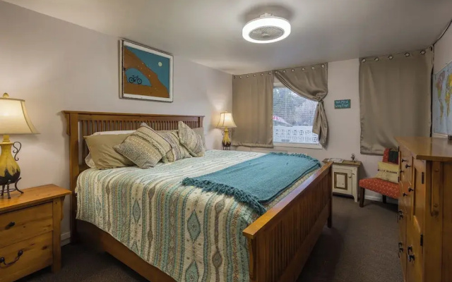 Apache Motel