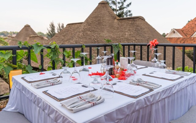 Le Petit Village Hotel & Spa