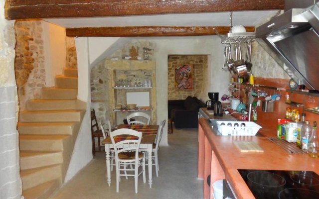 Appartement avec patio,2 chambres,Patangarles