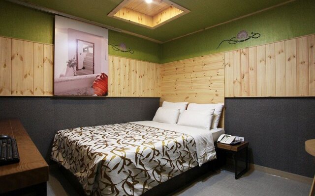 Hyatt Motel