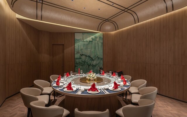 Holiday Inn Express Yinchuan Yuehai by IHG