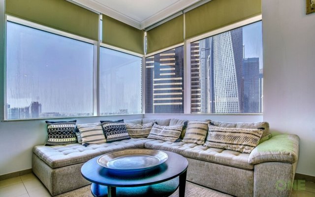 KOHH – 1BR in Botanica Tower