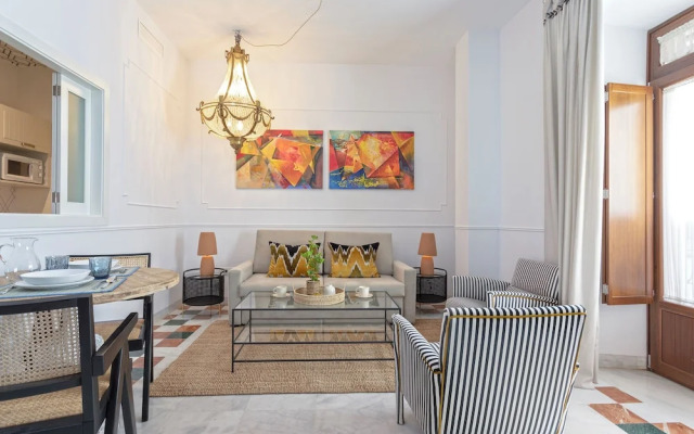 Exclusive Apartment in Seville Center. Francos Viii