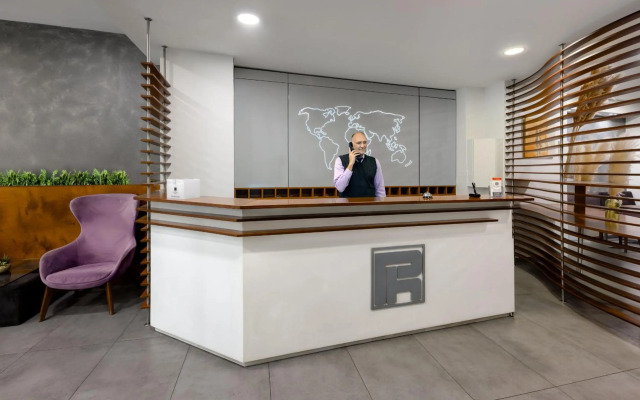 Pan Hotel