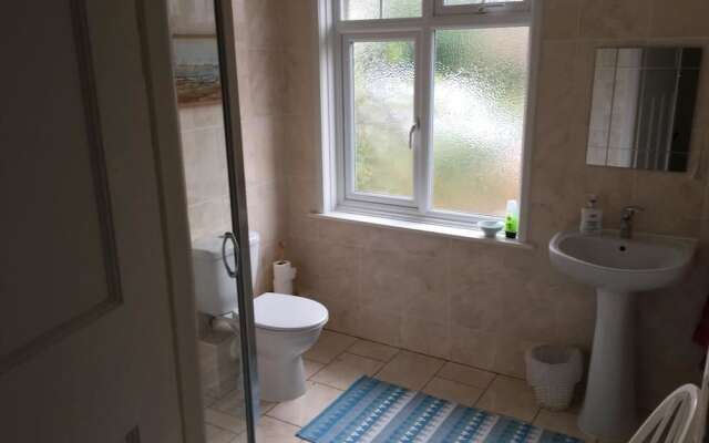 Lakeside Guest House