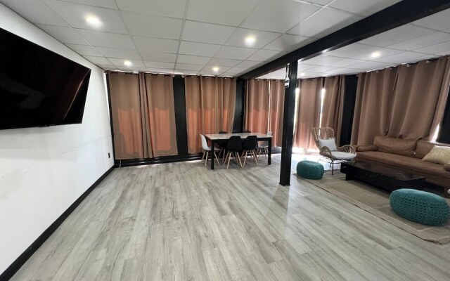 Harborside Suites