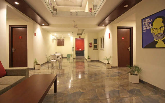 OYO Flagship North Campus