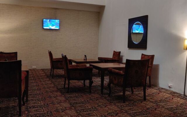Hive Panipat Hotel