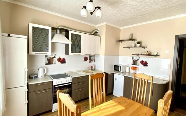 Апартаменты на проспекте Врача Сурова 24