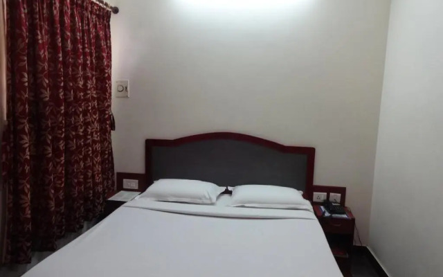 Hotel Sri Sabthagiri