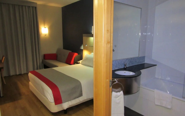 Holiday Inn Express Málaga - Aeropuerto
