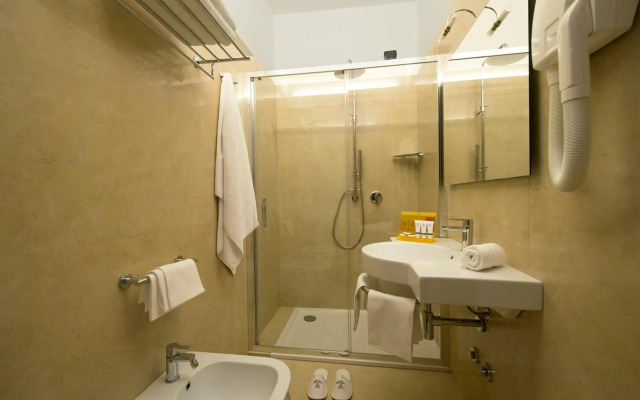 Fenice Milano Hotel
